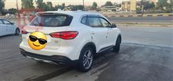 MG HS